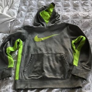 Nike hoodie boys size large
